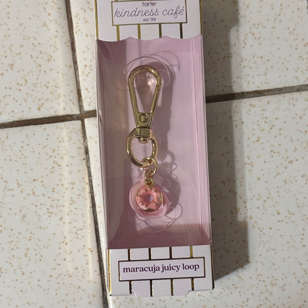 Tarte Donut Lipgloss Holder Keychain NWT